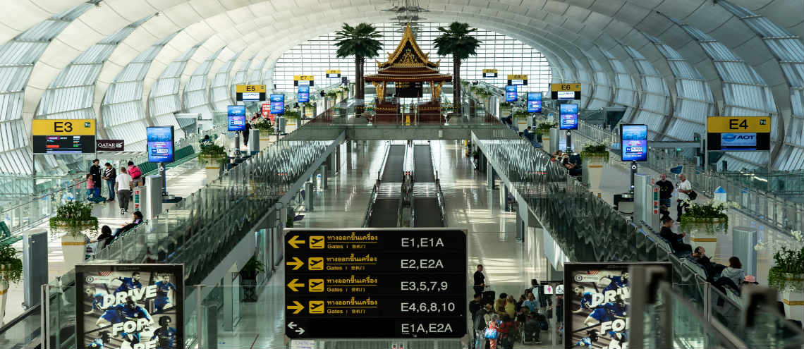 Thai Travel Ban: When Will Foreigners Overseas Be Reunited with Family?